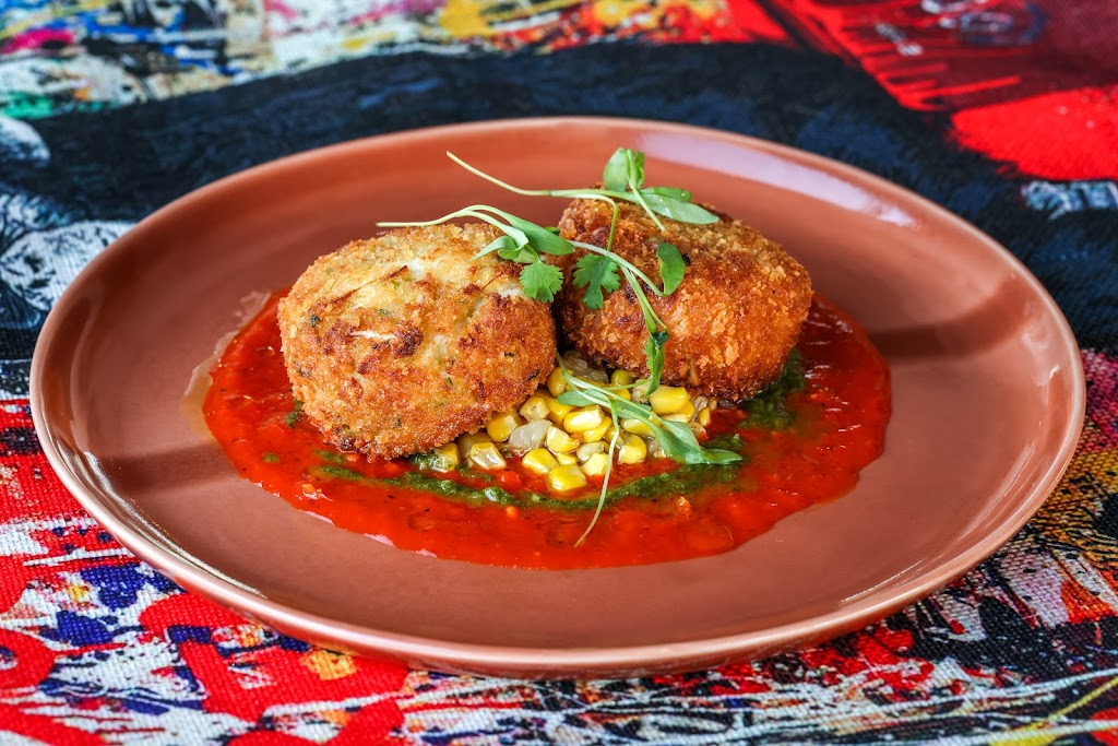 Rais Rendezvous Kitchen + Bar | restaurant | 44042 Pipeline Plaza, Ashburn, VA 20147, USA | 5714428027 OR +1 571-442-8027