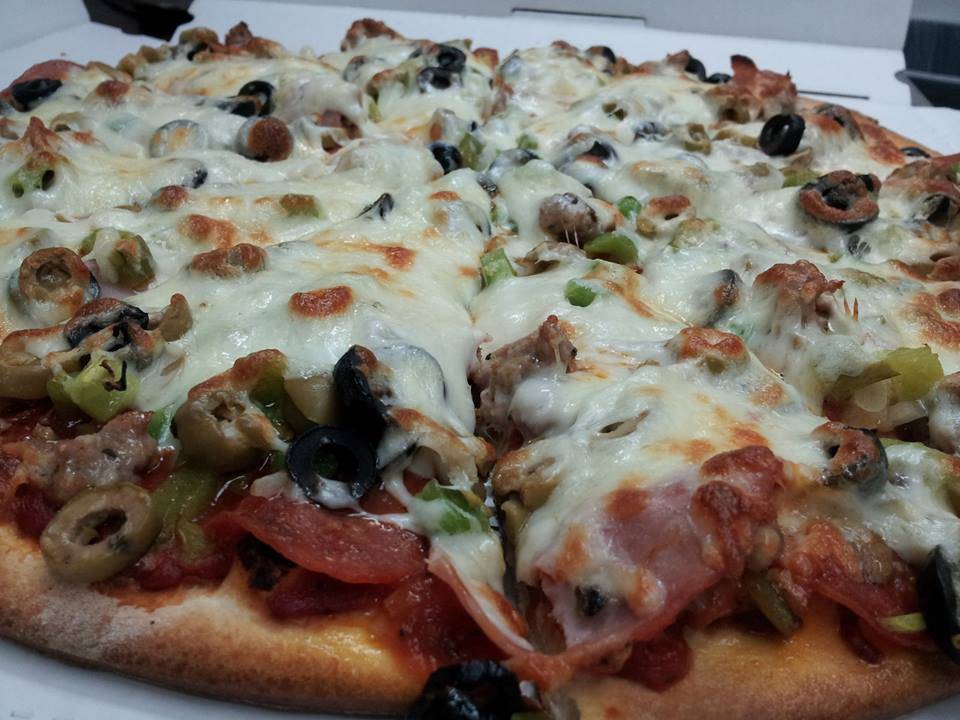 Pizza Man - Anoka | meal delivery | 231 E Main St, Anoka, MN 55303, USA | 7634270187 OR +1 763-427-0187