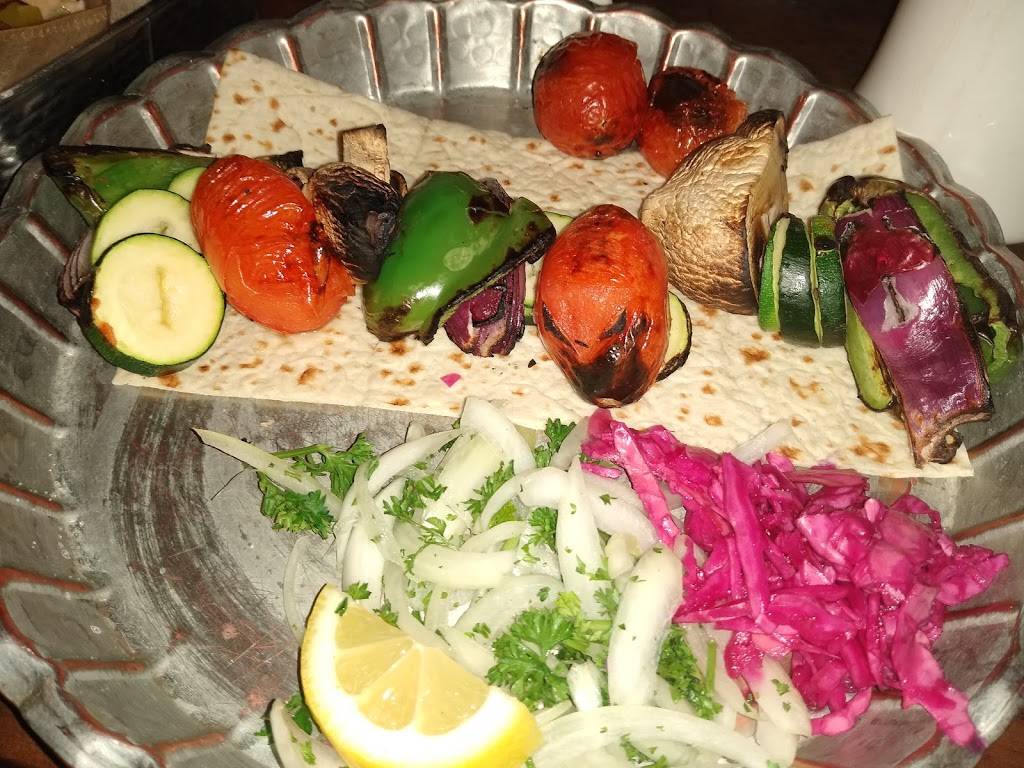 Olive and Lamb | restaurant | 2424 University Ave NE, Minneapolis, MN 55418, USA | 6123535196 OR +1 612-353-5196