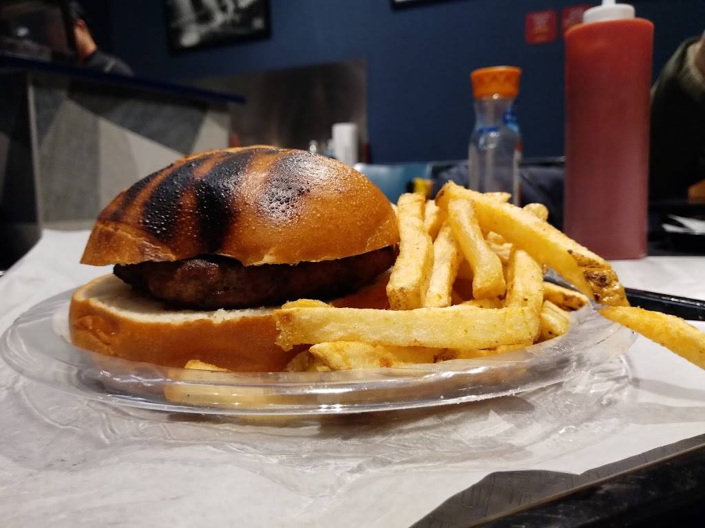 Mendys | restaurant | 792 Eastern Pkwy, Brooklyn, NY 11213, USA | 7189078877 OR +1 718-907-8877