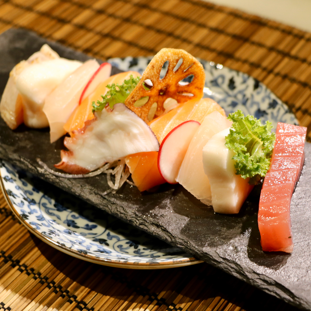 THE 5TH TASTE SUSHI RESTAURANT | restaurant | 362 Wilson Ave, North York, ON M3H 1S9, Canada | 6473509188 OR +1 647-350-9188