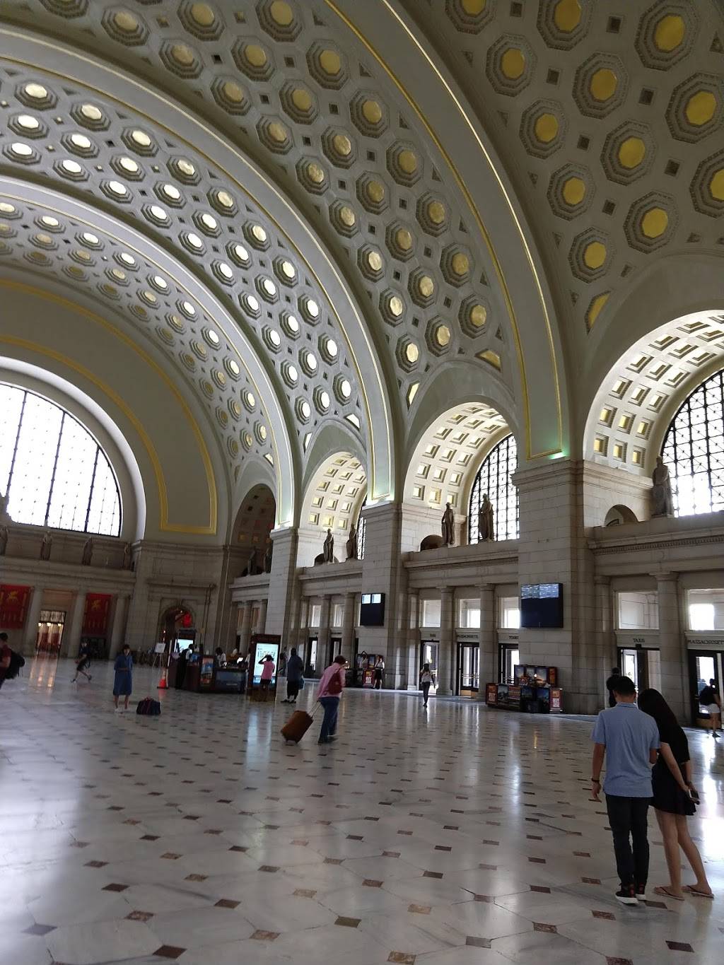 CAVA | restaurant | 50 Massachusetts Ave NE, Washington, DC 20002, USA | 2025362540 OR +1 202-536-2540