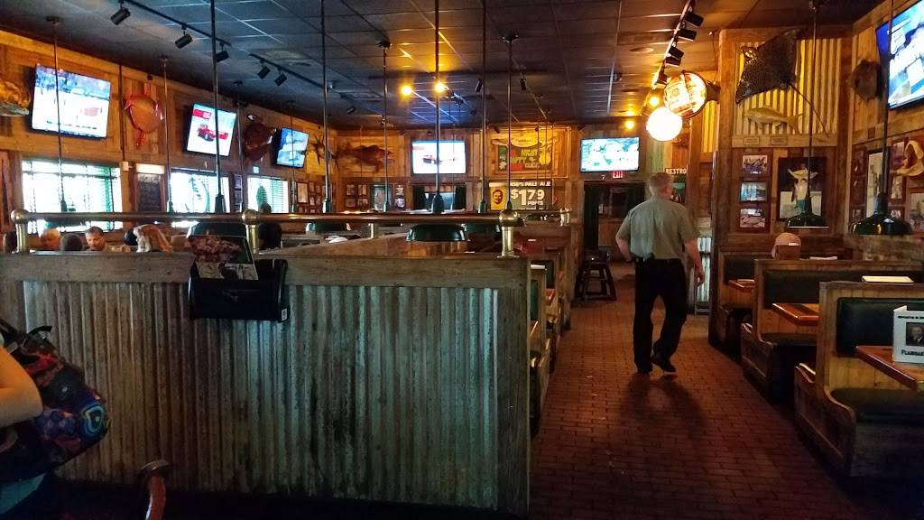 Flanigans Seafood Bar and Grill | restaurant | 2190 S University Dr, Davie, FL 33324, USA | 9545777223 OR +1 954-577-7223