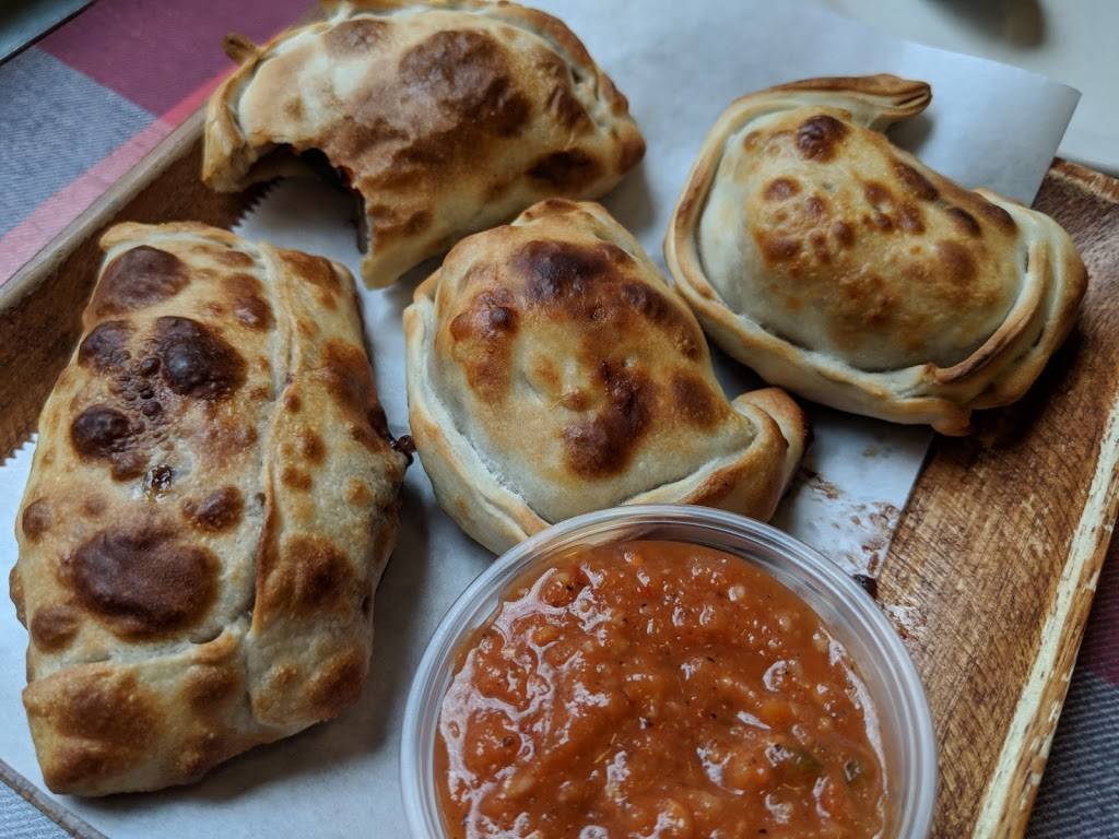 5411 Empanadas | Division | restaurant | 1659 W Division St, Chicago, IL 60622, USA | 7732273064 OR +1 773-227-3064
