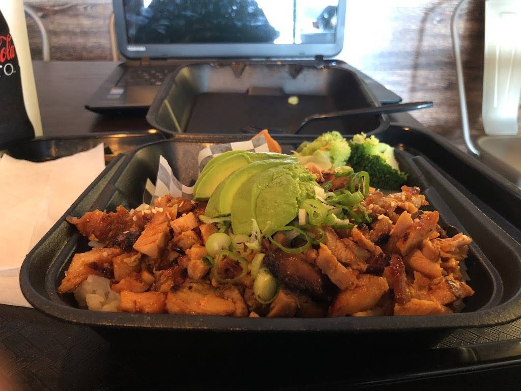 Urban Grill | restaurant | 12907 Sherman Way, North Hollywood, CA 91605, USA | 8187911786 OR +1 818-791-1786