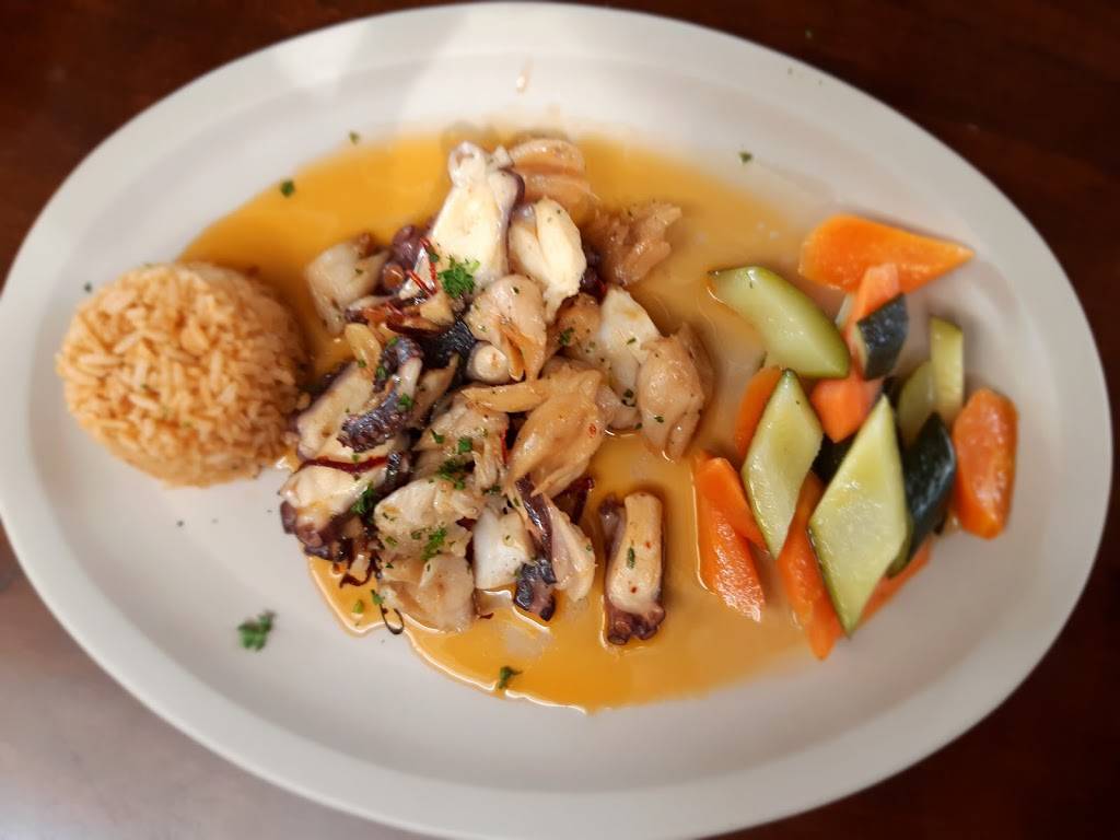 Mariscos Alfredos | restaurant | Adolfo Ramirez Mendez 1144, Ampliacion Buenaventura, 22880 Ensenada, B.C., Mexico | 016462062023 OR +52 646 206 2023