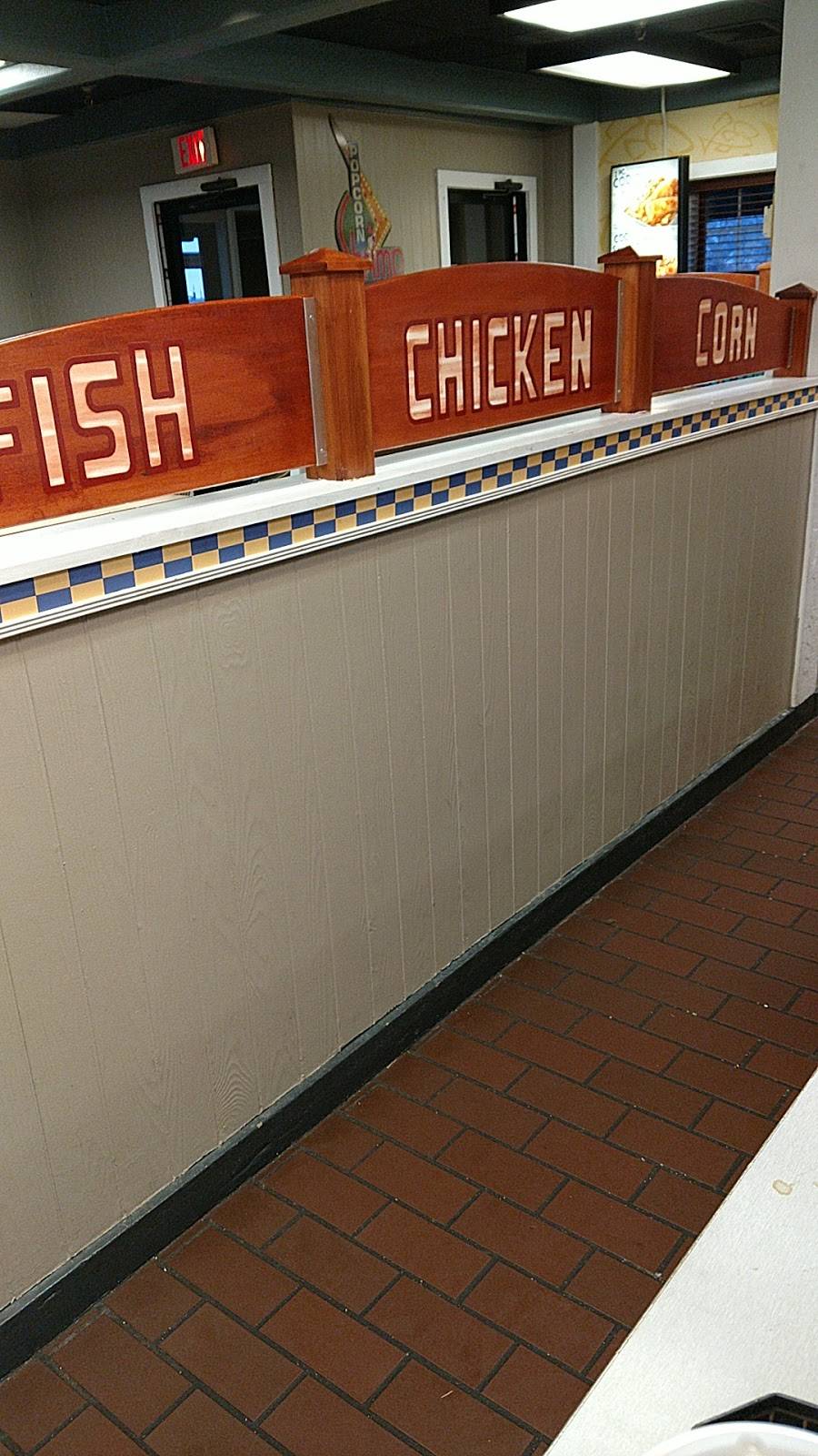 Long John Silvers | restaurant | 2421 W Jefferson St, Joliet, IL 60435, USA | 8157255622 OR +1 815-725-5622