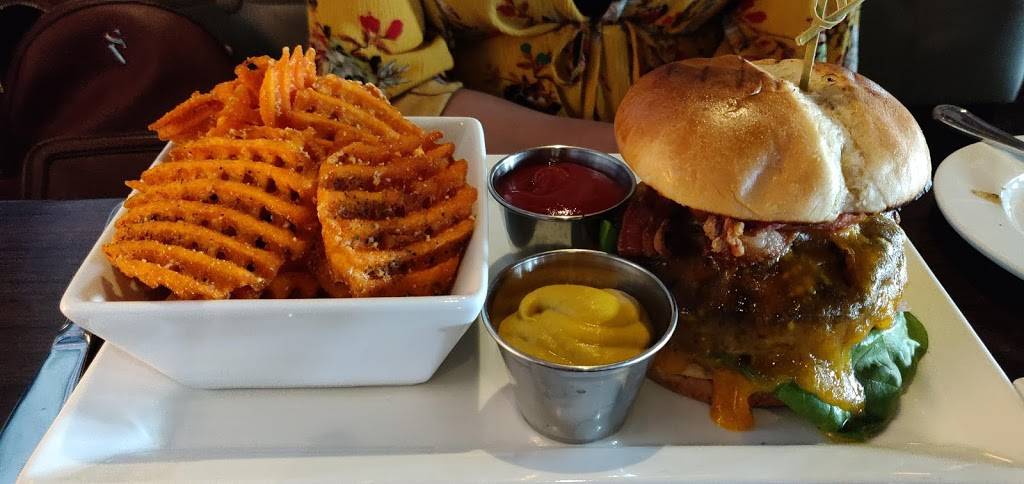 Agency Socialthèque | restaurant | 3500 Peachtree Rd NE, Atlanta, GA 30326, USA | 4049007799 OR +1 404-900-7799