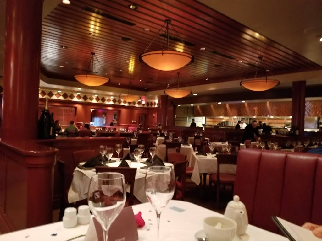 Flemings Prime Steakhouse & Wine Bar | restaurant | 8030 Via Dellagio Way Bldg F, Orlando, FL 32819, USA | 4073525706 OR +1 407-352-5706