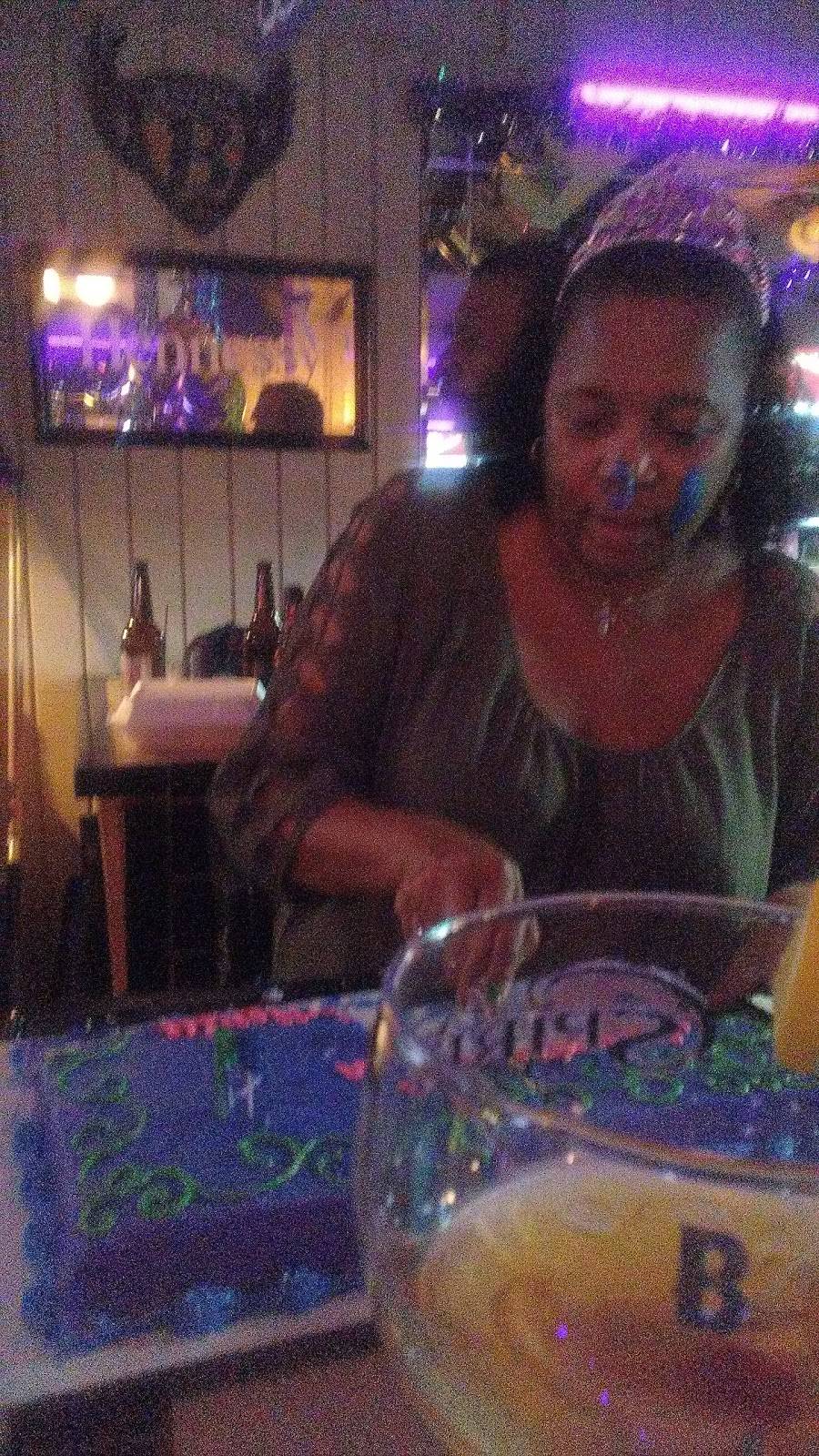 Don Ritz Taven & Grill | restaurant | 1508 W Saratoga St, Baltimore, MD 21223, USA | 4107287100 OR +1 410-728-7100