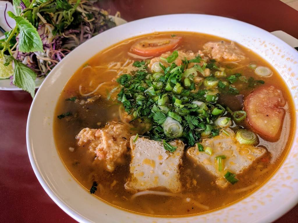 Bún Việt Sơn (Vietnamese Noodle House) | restaurant | 6796 Synott Rd, Houston, TX 77083, USA | 2815615800 OR +1 281-561-5800