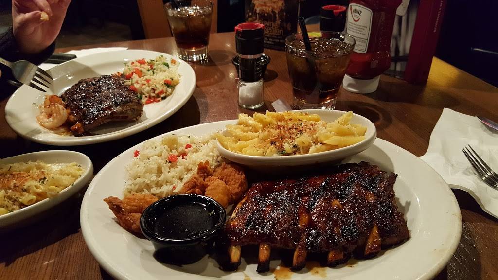 TGI Fridays | restaurant | 1475 Western Ave, Albany, NY 12203, USA | 5184891661 OR +1 518-489-1661