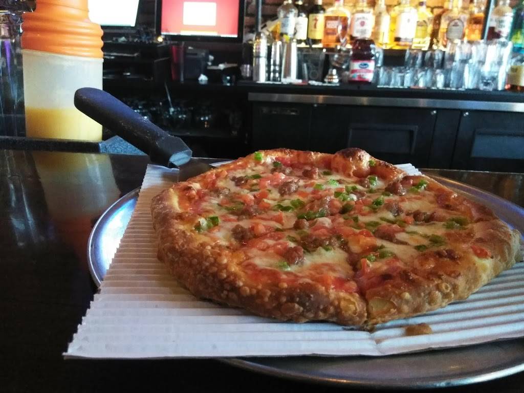 Topshelf Liquor Bar & Pizza | restaurant | 500 Western Ave, Muskegon, MI 49440, USA | 2317226208 OR +1 231-722-6208