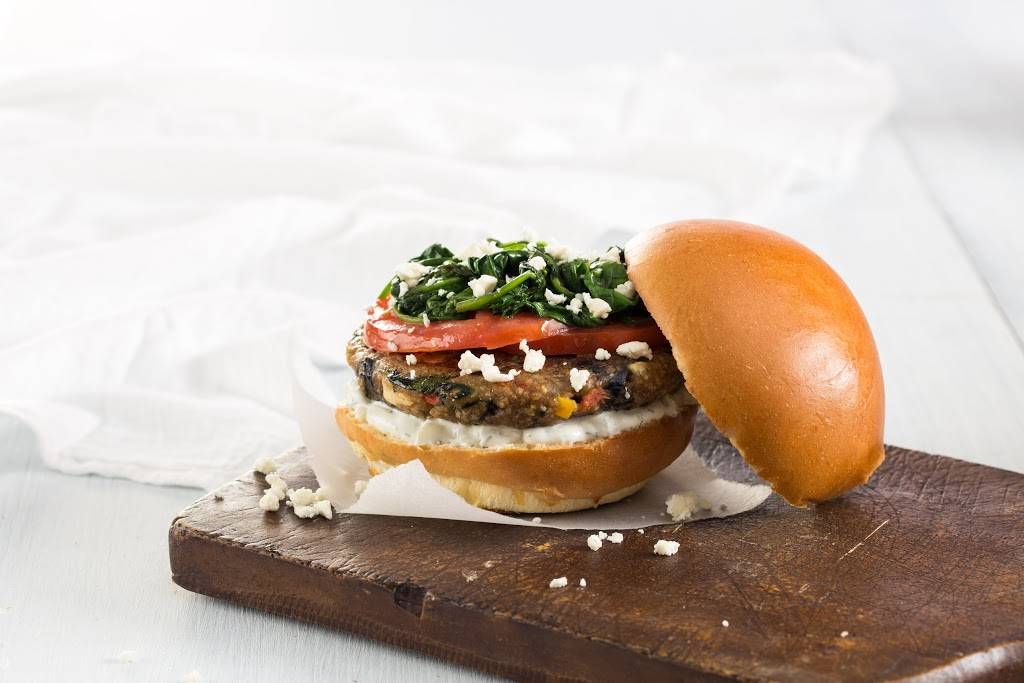 Alumni Grill | restaurant | 3316 Pacific Ave, Wildwood, NJ 08260, USA | 6095231111 OR +1 609-523-1111