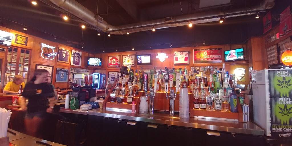 Coachs Eastgate Grille | restaurant | 6750 Eastgate Blvd, Lebanon, TN 37090, USA | 6154439994 OR +1 615-443-9994