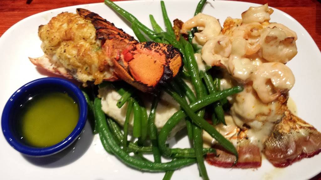 Red Lobster | restaurant | 259 Clairton Blvd, Pittsburgh, PA 15236, USA | 4126533552 OR +1 412-653-3552