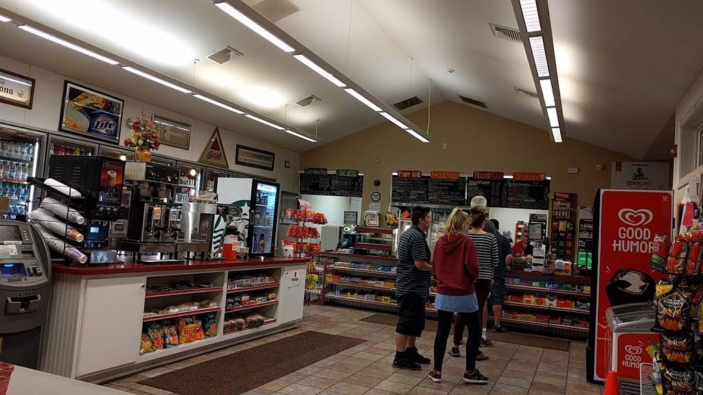 Lows Store | restaurant | ME-4A, Bar Mills, ME 04004, USA | 2079298900 OR +1 207-929-8900