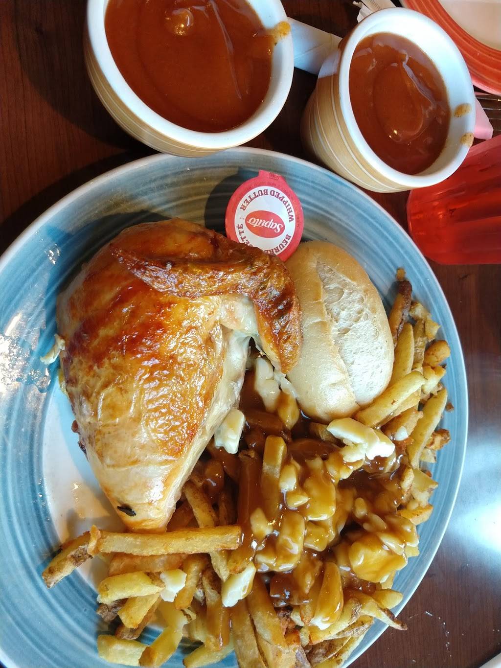 Swiss Chalet | restaurant | 440 First St, Collingwood, ON L9Y 1B6, Canada | 7054451931 OR +1 705-445-1931