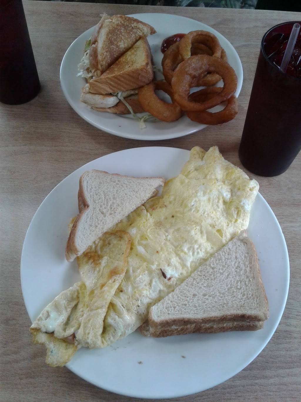 Hen House | restaurant | 936 US-51, Ripley, TN 38063, USA | 7314139805 OR +1 731-413-9805