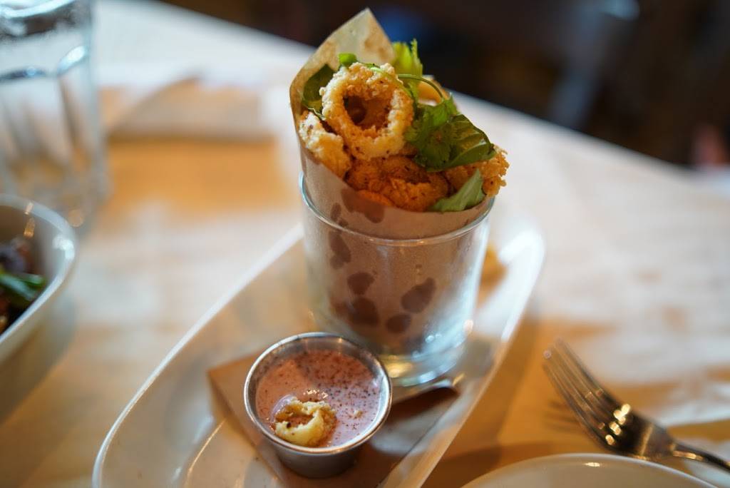 Roost | restaurant | 1972 Fairview St, Houston, TX 77019, USA | 7135237667 OR +1 713-523-7667