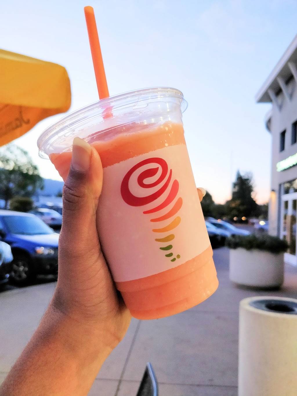 Jamba Juice Los Gatos | restaurant | 628 Blossom Hill Rd, Los Gatos, CA 95032, USA | 4083586040 OR +1 408-358-6040