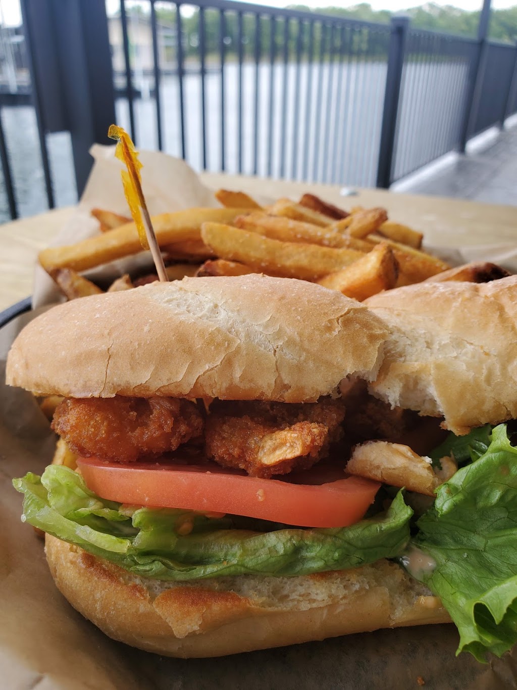 Pier 28 Pizza & Grill | restaurant | 338 Nautical Cir, Kimberling City, MO 65686, USA | 4175271580 OR +1 417-527-1580