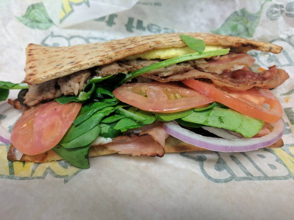 Subway Restaurants | restaurant | 330 E Hamilton Ave C, Campbell, CA 95008, USA | 4088719234 OR +1 408-871-9234