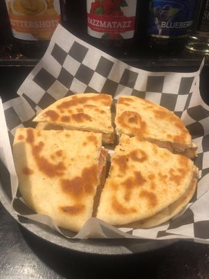 Goldsteins Delicatessen | restaurant | 200 Pierce St, Kingston, PA 18704, USA | 5702830653 OR +1 570-283-0653