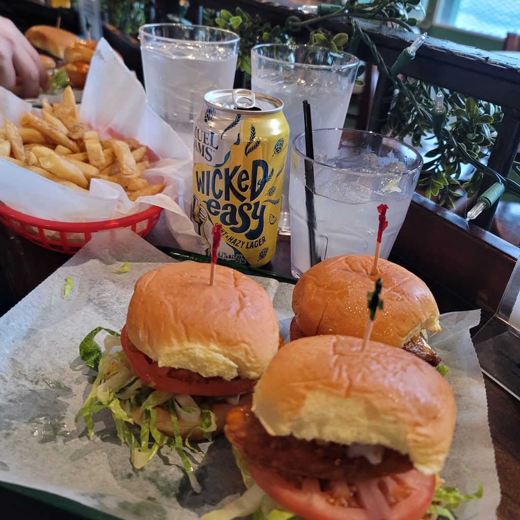 Bleacher Bar | restaurant | 82A Lansdowne St, Boston, MA 02215, USA | 6172622424 OR +1 617-262-2424