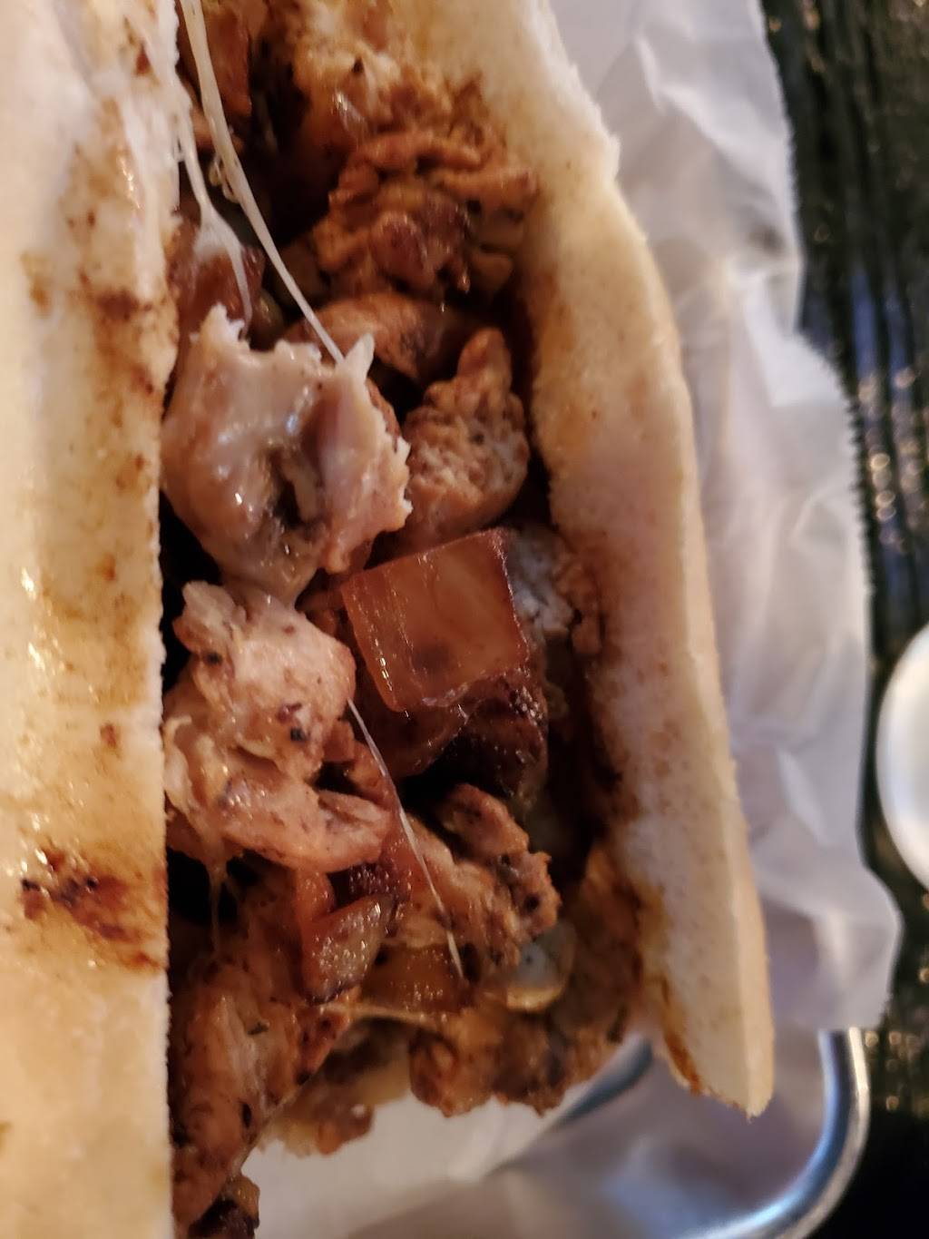 Charlies Roast Pork | restaurant | 1301 S 3rd St, Philadelphia, PA 19147, USA | 2153361308 OR +1 215-336-1308