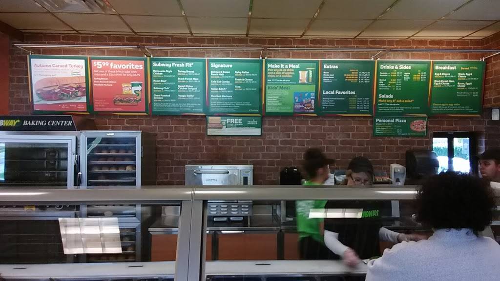 Subway | restaurant | 325 E Main St, Hagerstown, IN 47346, USA | 7654894244 OR +1 765-489-4244