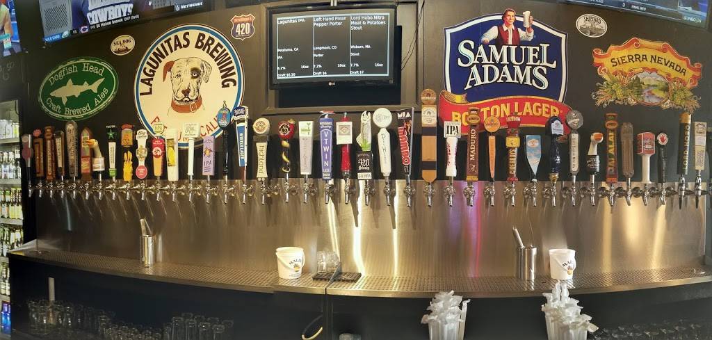 Mad Pub | restaurant | 12933 Village Blvd, Madeira Beach, FL 33708, USA | 7273977693 OR +1 727-397-7693