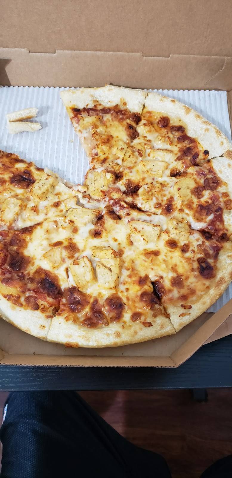 Pizza Hut | meal takeaway | 921 W Sugarland Hwy, Clewiston, FL 33440, USA | 8638050018 OR +1 863-805-0018