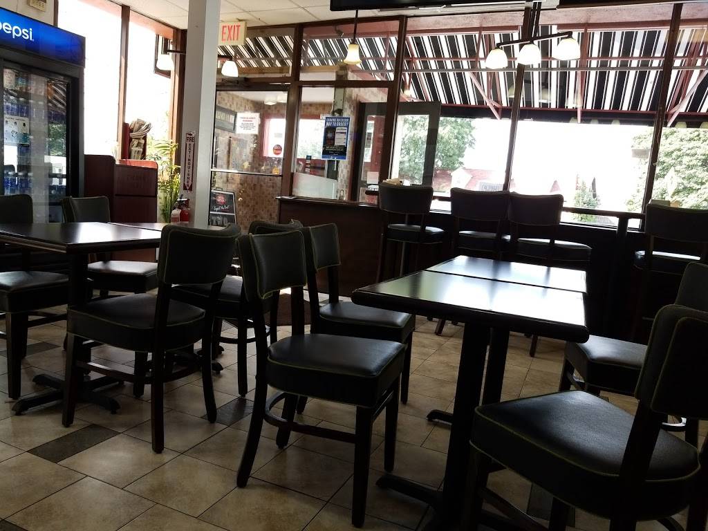 Harrys Pizza & Seafood | meal delivery | 405 Sea St, Quincy, MA 02169, USA | 6174798270 OR +1 617-479-8270