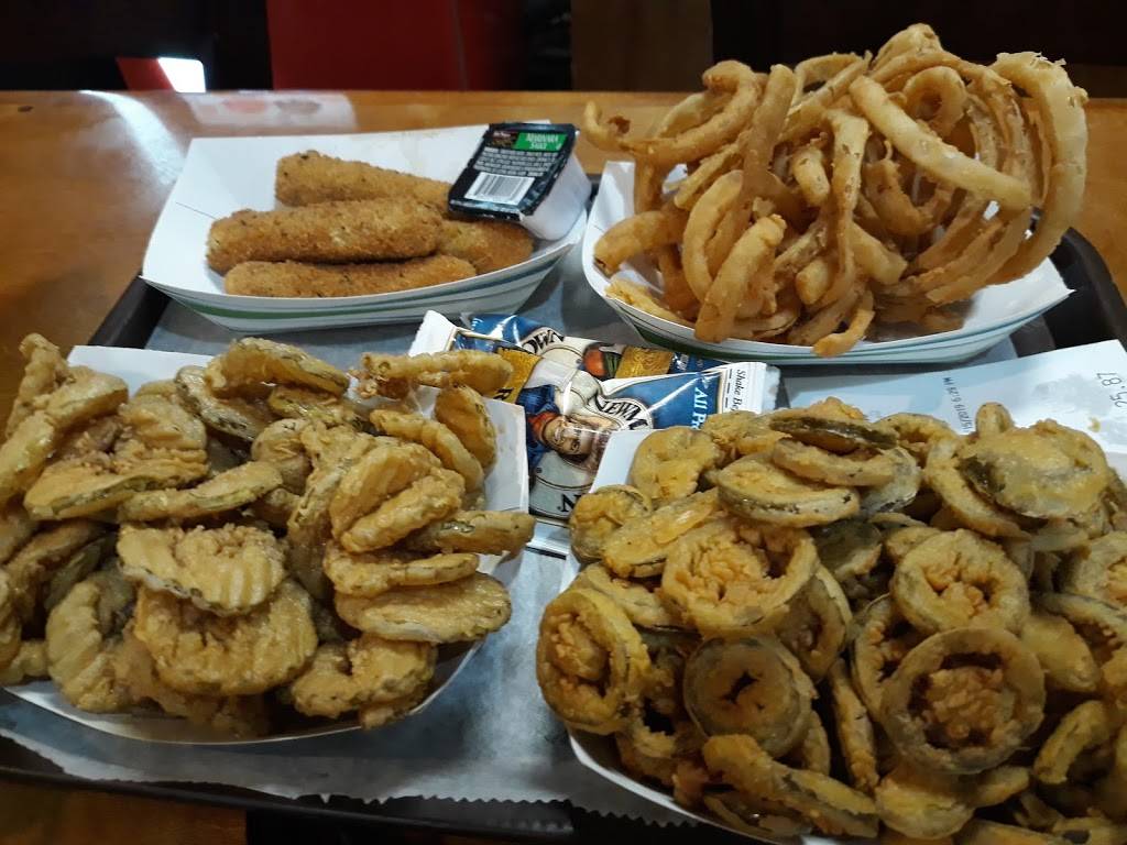 McKenzies Barbeque & Burgers | restaurant | 17099 Walden Rd #200, Montgomery, TX 77356, USA | 9365827444 OR +1 936-582-7444