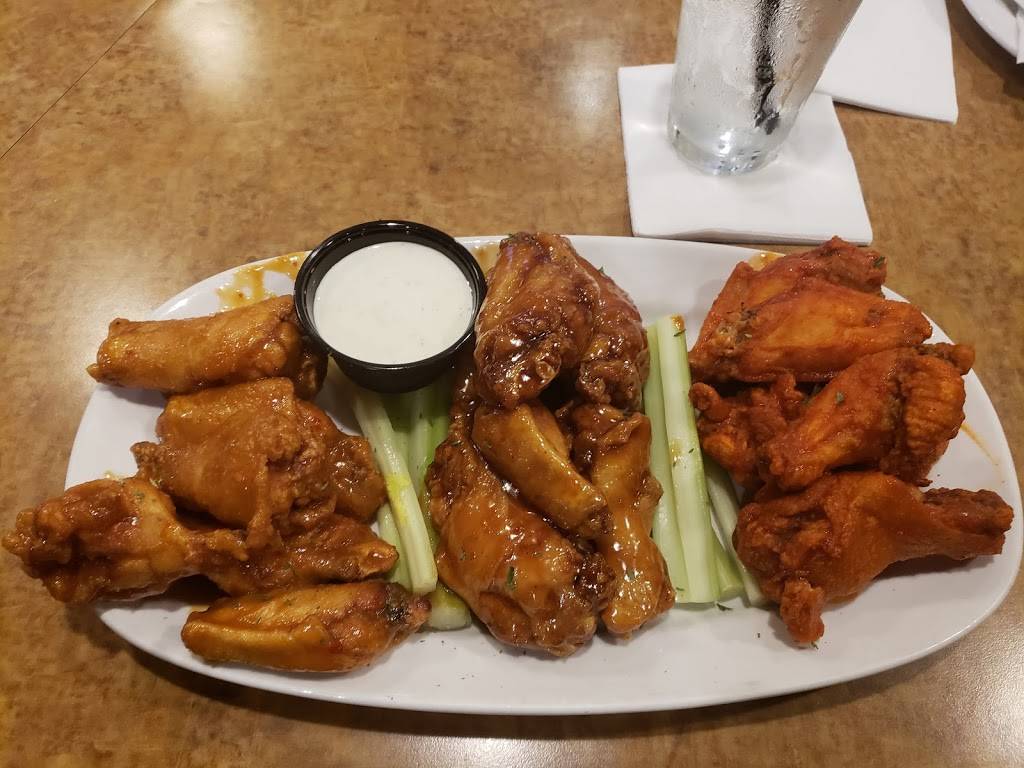 Stone City Saloon | restaurant | 721 N Independence Blvd, Romeoville, IL 60446, USA | 8155244704 OR +1 815-524-4704