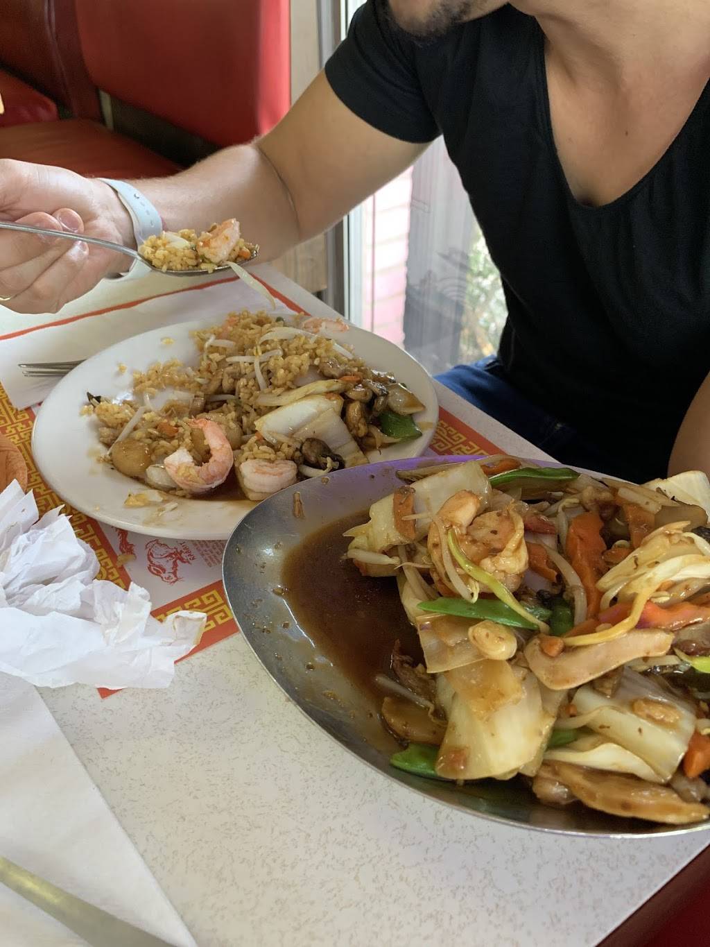 Canton Village | restaurant | 3405 E 4th Ave, Hialeah, FL 33013, USA | 3056912371 OR +1 305-691-2371