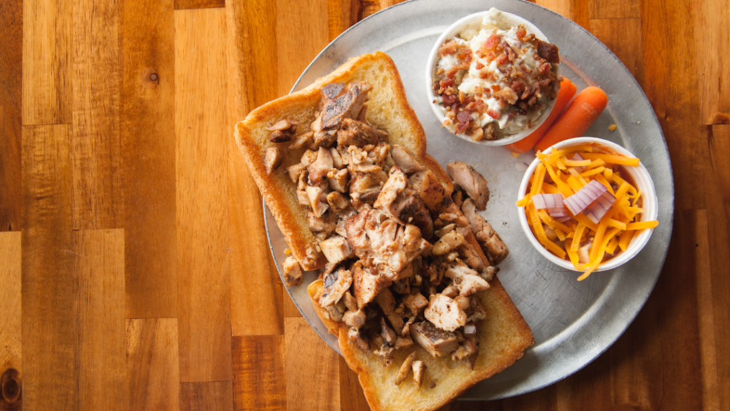 Smokin Thighs | restaurant | 611 Wedgewood Ave, Nashville, TN 37203, USA | 6156012582 OR +1 615-601-2582