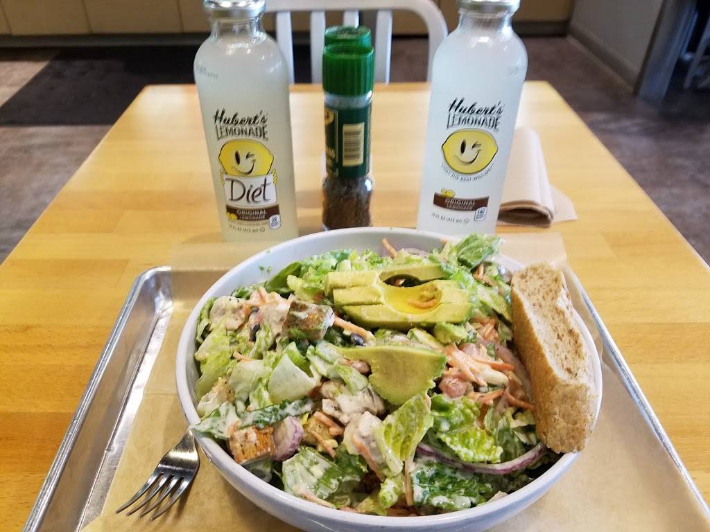 Fast N Fresh | restaurant | 8138 Lakewood Main St, Lakewood Ranch, FL 34202, USA | 9414622650 OR +1 941-462-2650