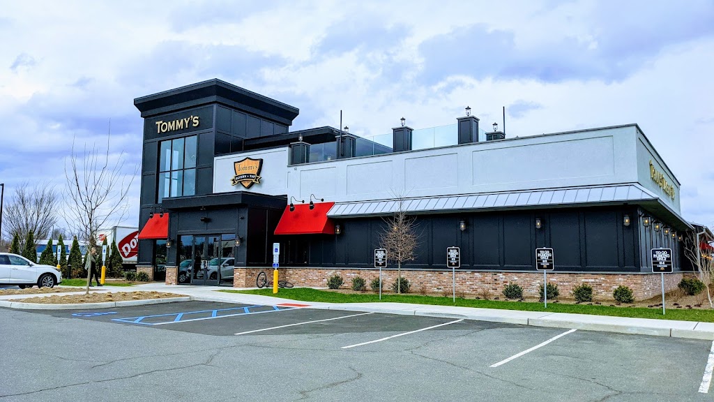 Tommys Tavern + Tap | restaurant | 1007 US-1, Edison, NJ 08817, USA | 7329022701 OR +1 732-902-2701
