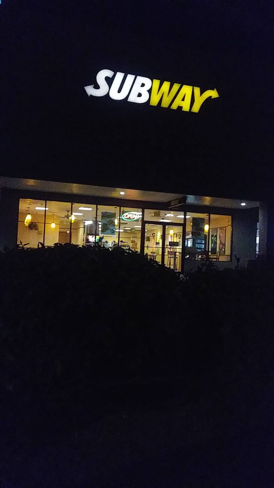 Subway | restaurant | 7120 Wyoming Blvd NE, Albuquerque, NM 87109, USA | 5058570500 OR +1 505-857-0500