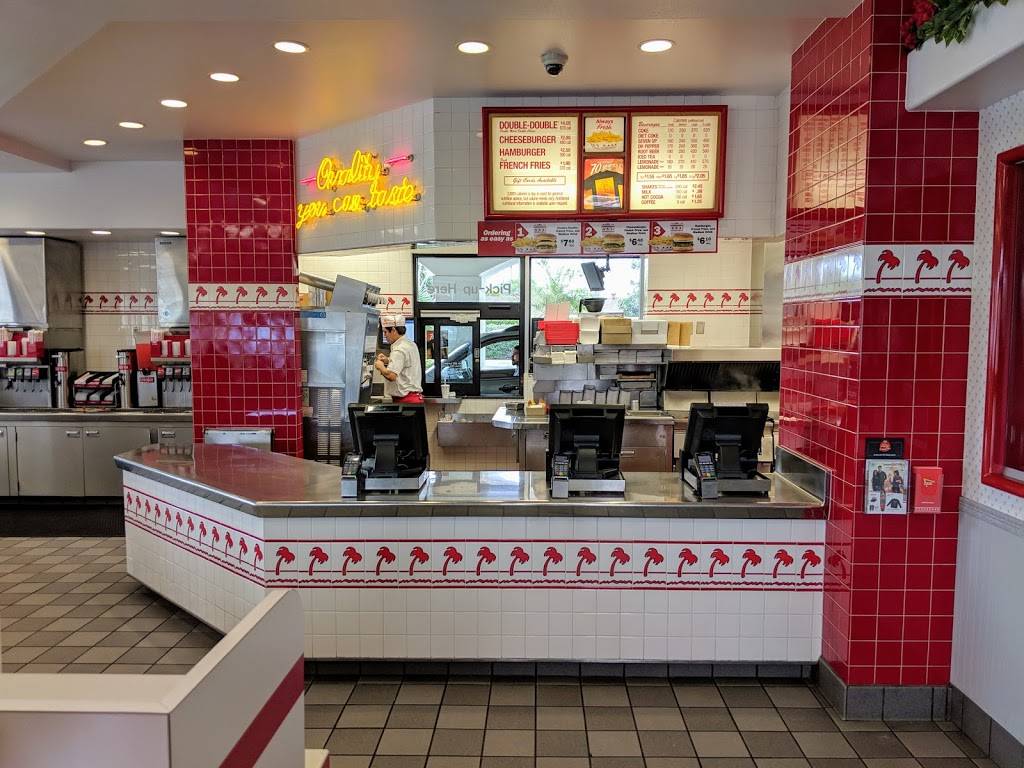 In-N-Out Burger | restaurant | 1316 Ventura Blvd, Camarillo, CA 93010, USA | 8007861000 OR +1 800-786-1000