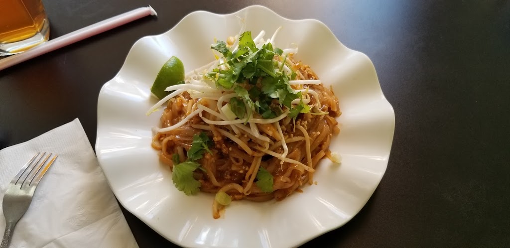 Lawans Thai Garden | restaurant | 325 N 1st St, Hermiston, OR 97838, USA | 5412898424 OR +1 541-289-8424