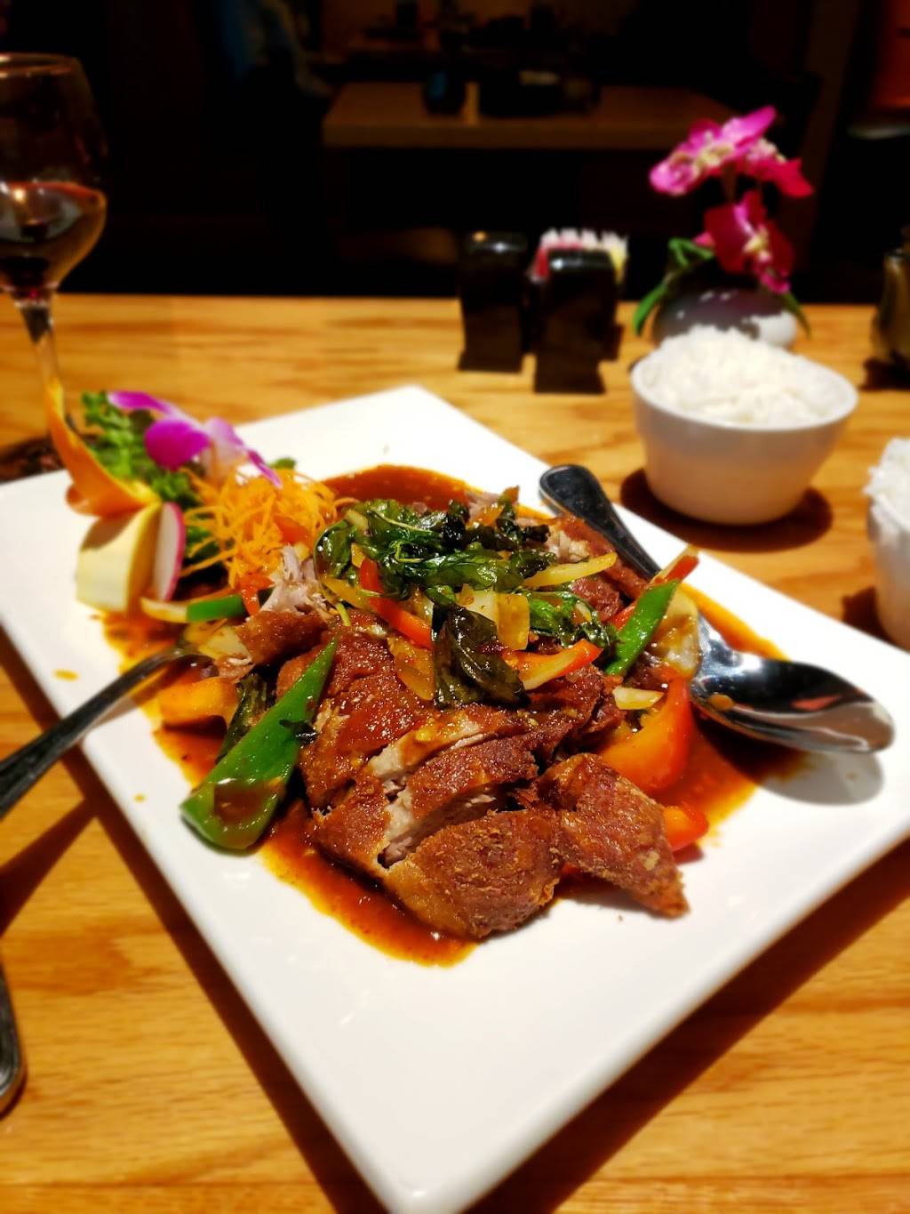 Komoon Thai Sushi Ceviche | restaurant | 1514 Immokalee Rd #109, Naples, FL 34110, USA | 2392342442 OR +1 239-234-2442