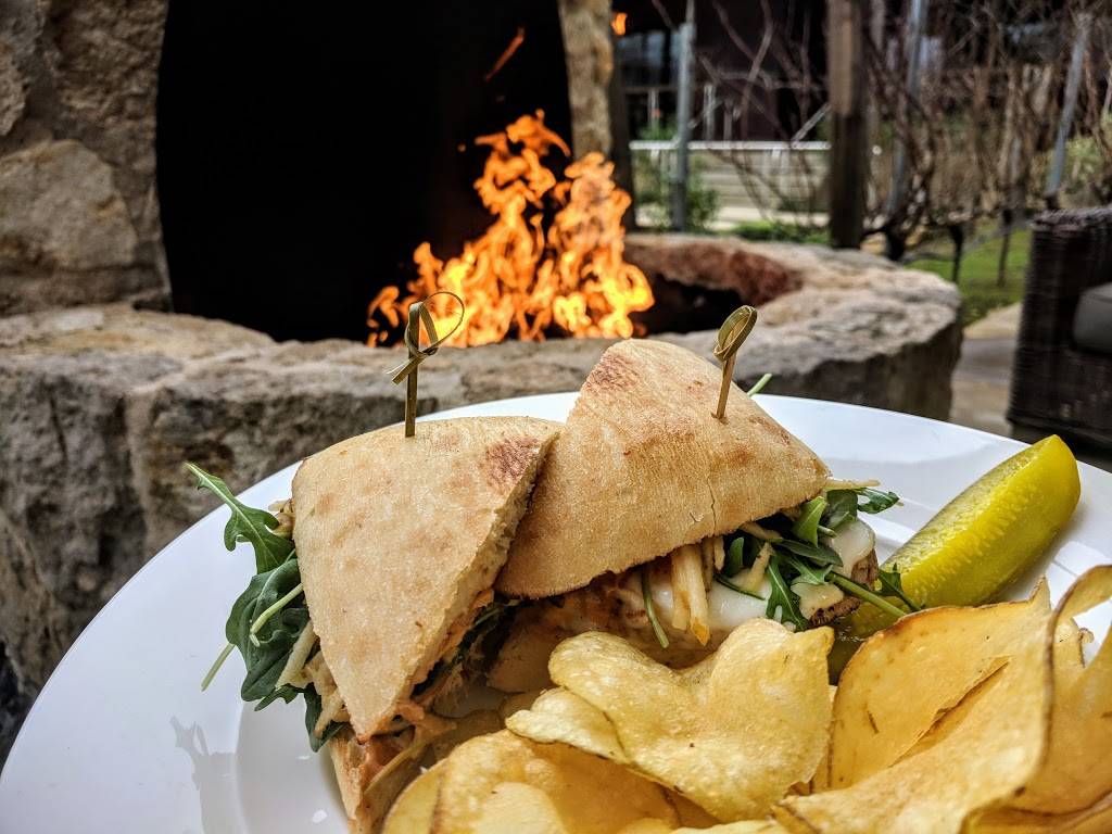 Brasswood Bar + Kitchen | restaurant | 3111 St Helena Hwy, St Helena, CA 94574, USA | 7073025101 OR +1 707-302-5101