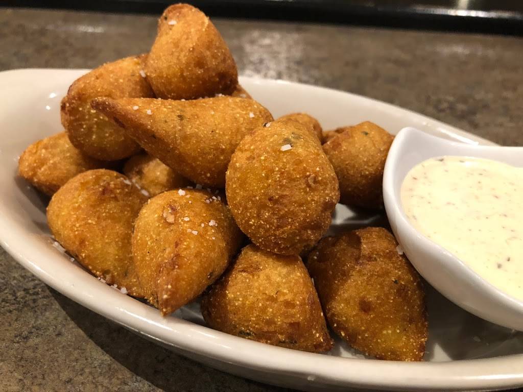 The Three Legged Pig | restaurant | S76 W17745, Janesville Rd, Muskego, WI 53150, USA | 2627102011 OR +1 262-710-2011