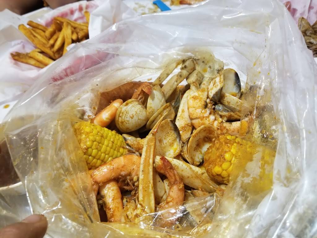 Crackin Crab | restaurant | 10600 Unser Blvd NW, Albuquerque, NM 87114, USA | 5058975790 OR +1 505-897-5790