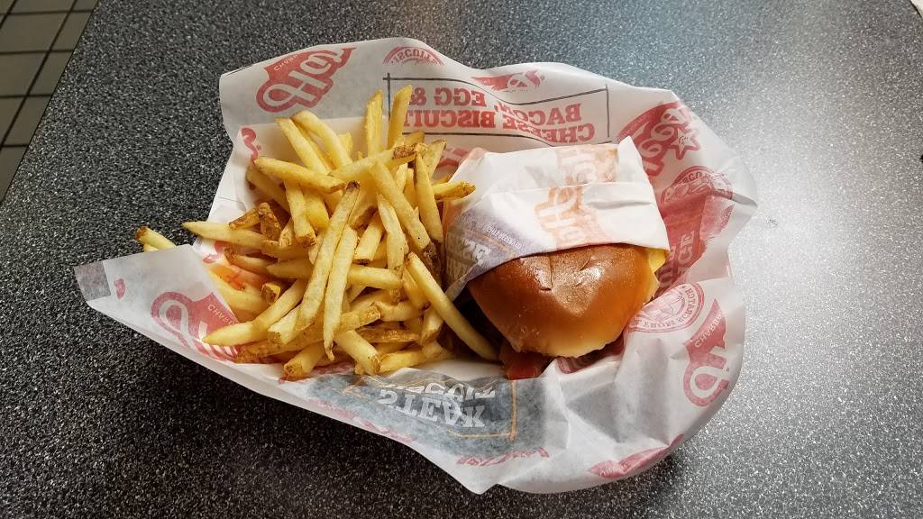 Hardees | restaurant | 20 Prosperity Ln, Stafford, VA 22556, USA | 5407206221 OR +1 540-720-6221