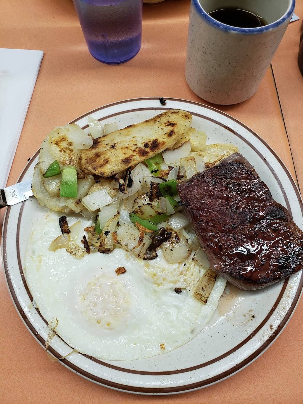 Jerrys Coffee Shop | restaurant | 4817 E Los Angeles Ave, Simi Valley, CA 93063, USA | 8055261652 OR +1 805-526-1652