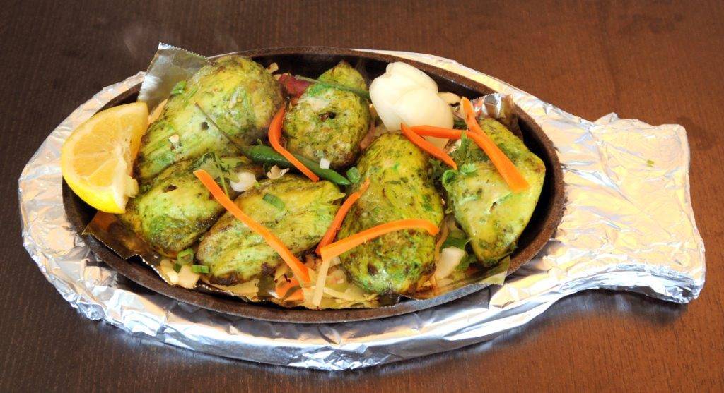 Kwality Sweets & Restaurant | restaurant | 2150 Steeles Ave E, Brampton, ON L6T 1A7, Canada | 9057901684 OR +1 905-790-1684